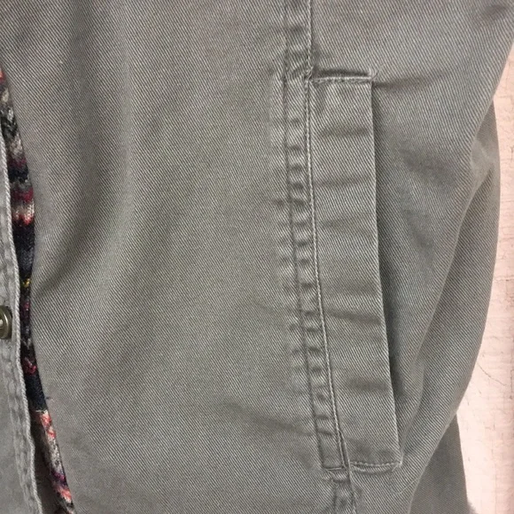 BKE gimmicks beaded lace back utility boho vest - Picture 7 of 10